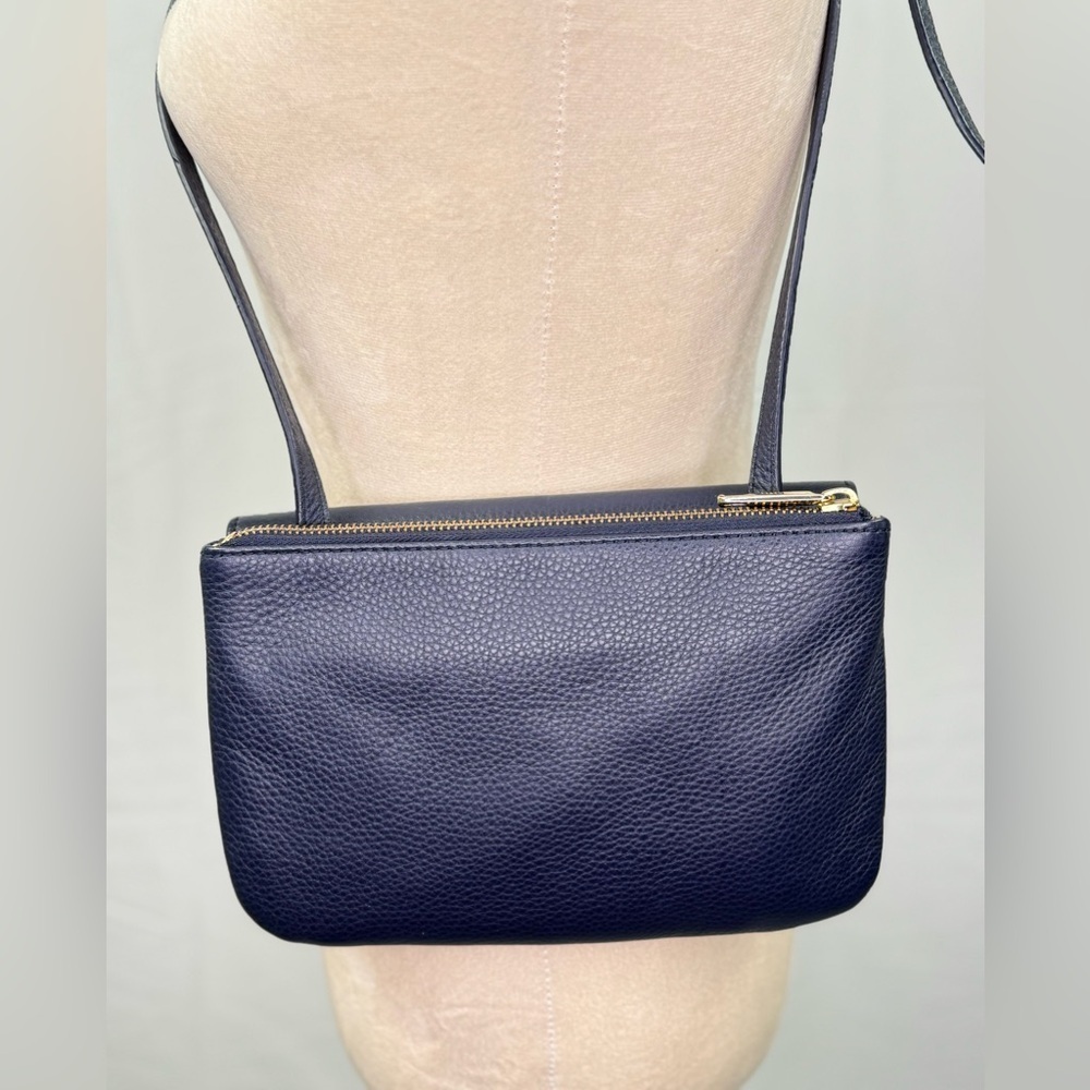Talbots Crossbody - Picture 3 of 9